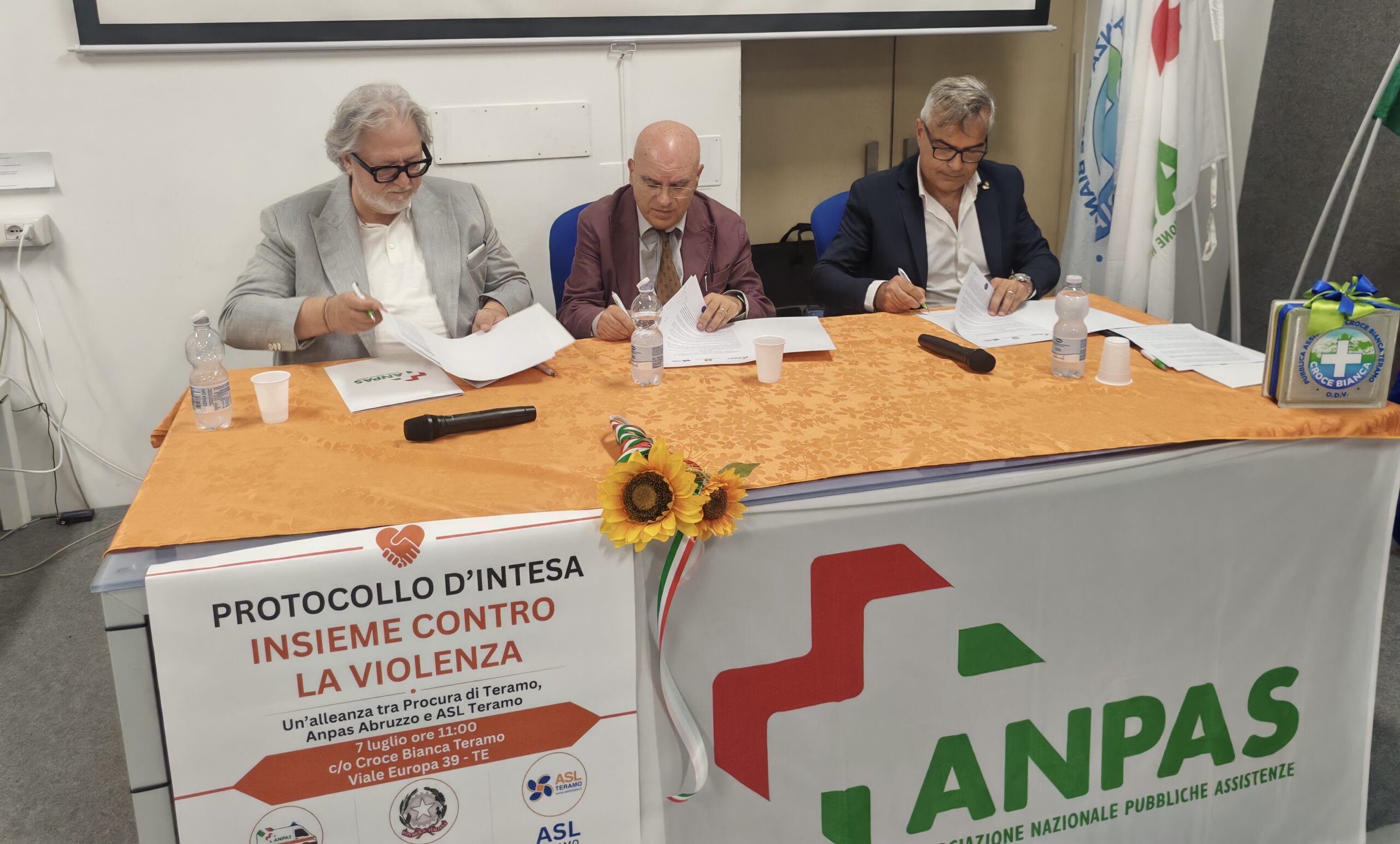 Firmato a Teramo protocollo d’intesa per violenza di genere