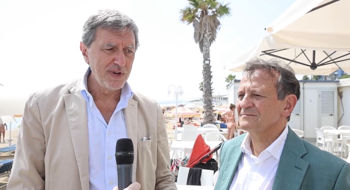 Il governatore Marsilio e l’assessore D’Annuntiis ad Alba Adriatica