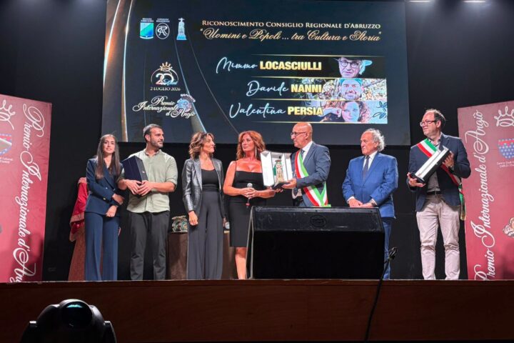 Premio Internazionale Carlo D'Angiò, Marianna Scoccia al Teatro dei Marsi: "Valorizzare la nostra storia con un progetto di legge dedicato"