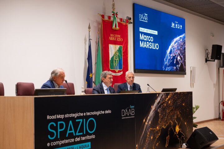 AEROSPAZIO: MARSILIO PRESENTA ACCORDO CON ASI PER RAFFORZARE RICERCA, INNOVAZIONE E FILIERA ABRUZZESE