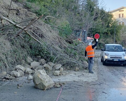 Manutenzione strade Provincia Bisenti