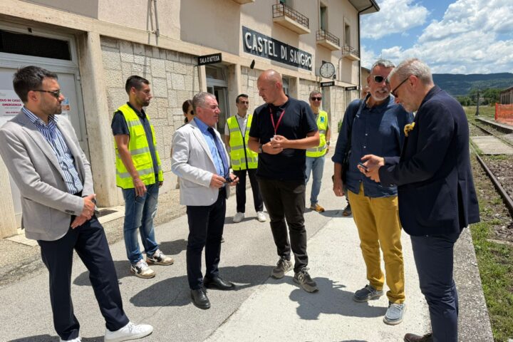 AL VIA LA RIQUALIFICAZIONE DELLA STAZIONE DI CASTEL DI SANGRO: RFI INVESTE 800 MILA EURO SULLA TRANSIBERIANA D’ITALIA