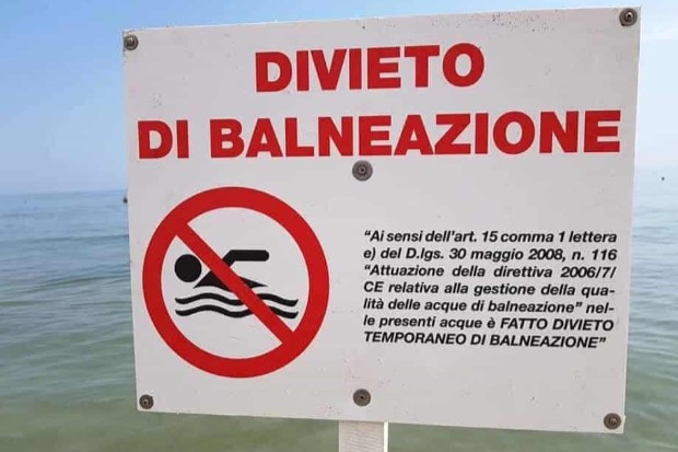 Divieto di balneazione