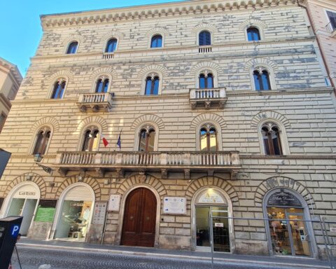 palazzo_Henrici_Chieti