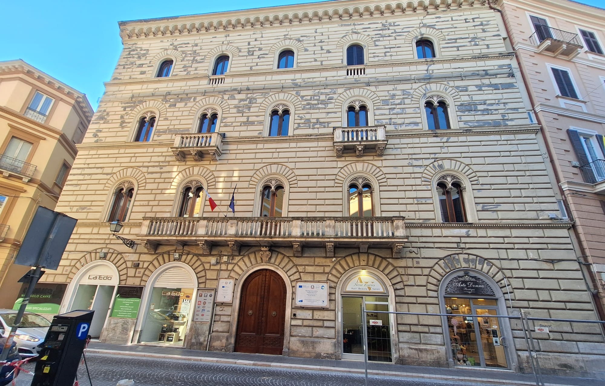 palazzo_Henrici_Chieti
