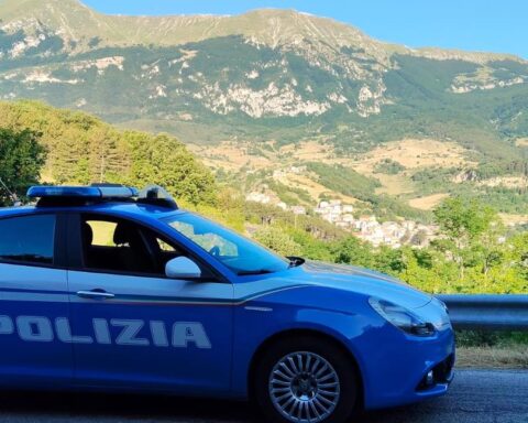 polizia_auto