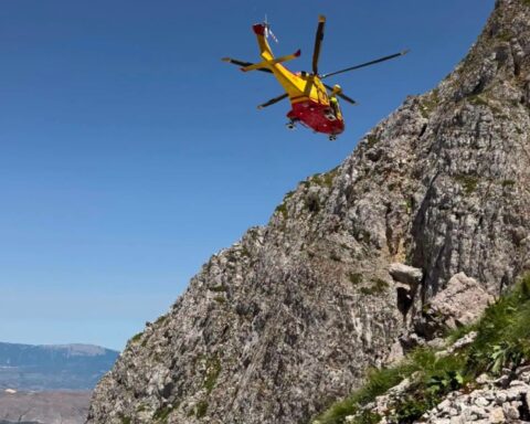 elicottero_soccorso_in_montagna
