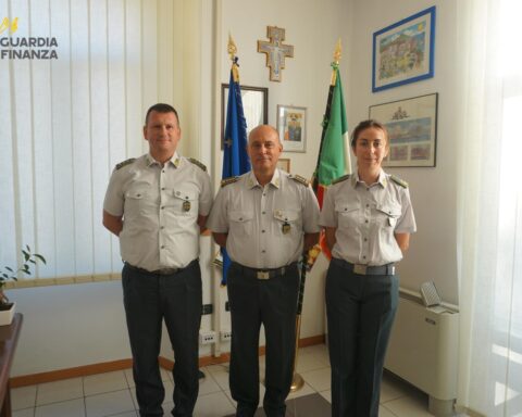 Avvicendamenti alla Guardia di finanza di Teramo e Giulianova