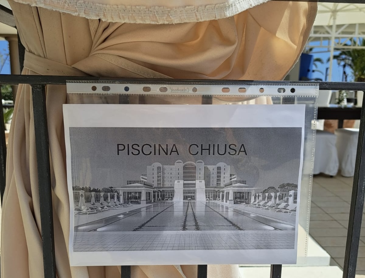 Piscina chiusa