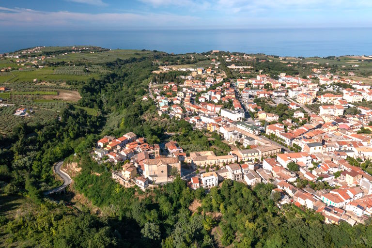 UNA VEDUTA DI FOSSACESIA