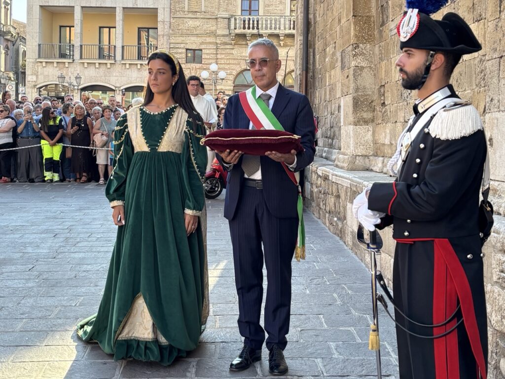 Apertura della Porta Santa ad Atri