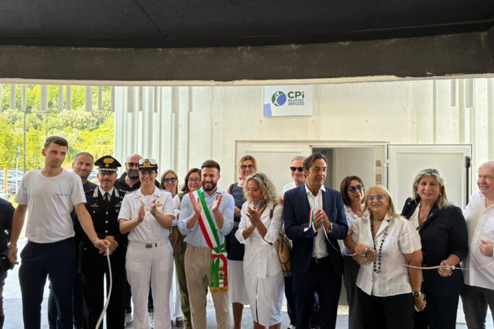 Cerimonia di inaugurazione del Centro per l’impiego di Giulianova