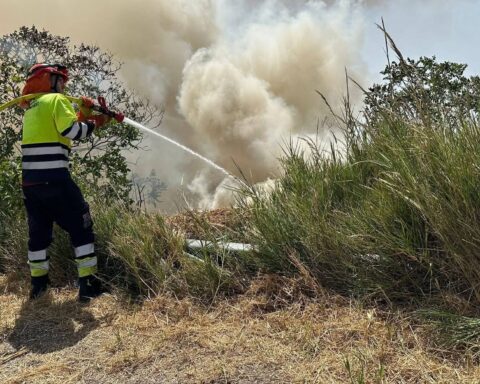 Incendio alla riserva dei calanchi di atri