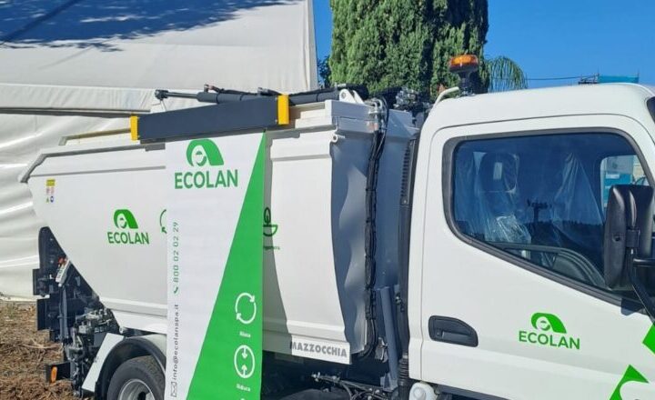 ECOLAN DISTRIBUISCE CONTENITORI PER I PANNOLINI A FOSSACESIA