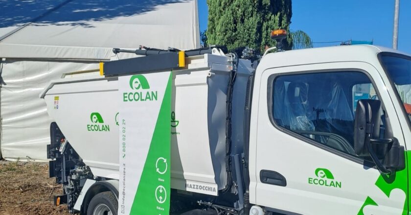 ECOLAN DISTRIBUISCE CONTENITORI PER I PANNOLINI A FOSSACESIA