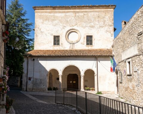 Chiesa di Santa Maria delle Grazie a Calascio