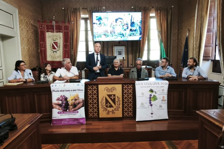 Conferenza stampa in Provincia Festa dell’uva a Mosciano